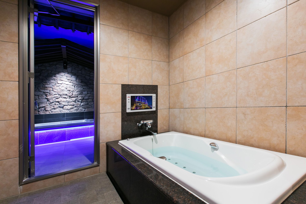 images/701c.jpg